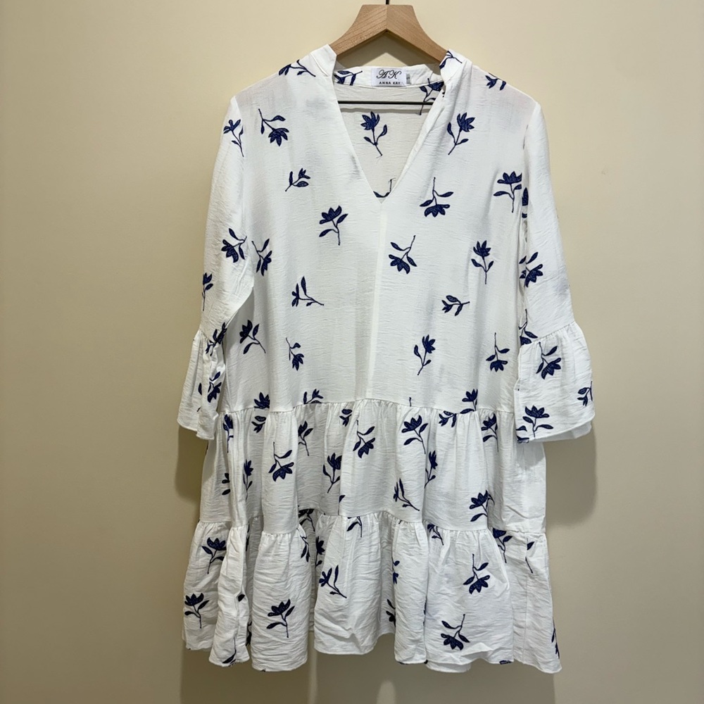 Anna Kay Women’s V-Neck Mini Dress